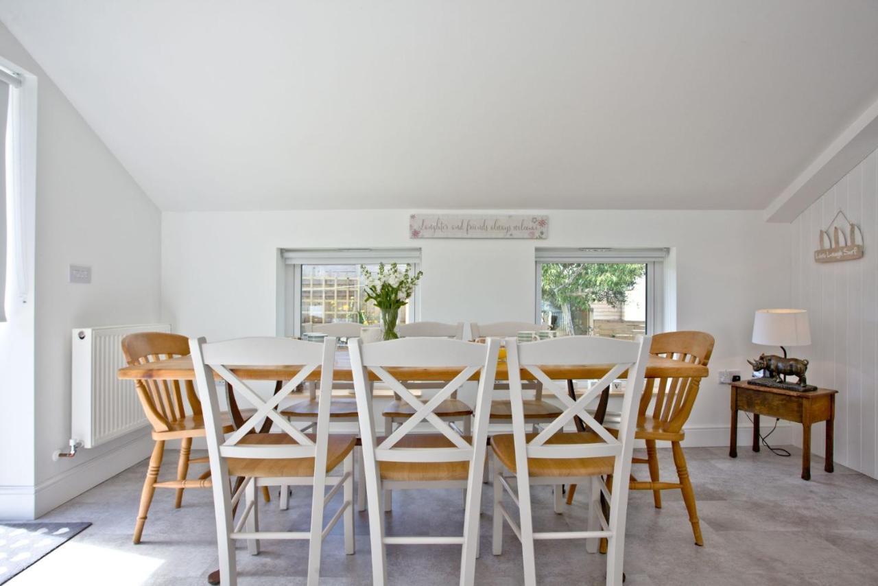 Holiday home The Mews, Tresean